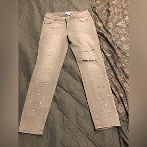 Grey jeans, artisan y brand